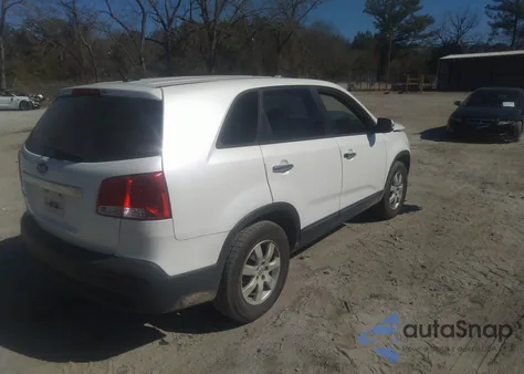 2012 Kia Sorento Lx из США, поврежденный, VIN 5XYKT3A15CG228695